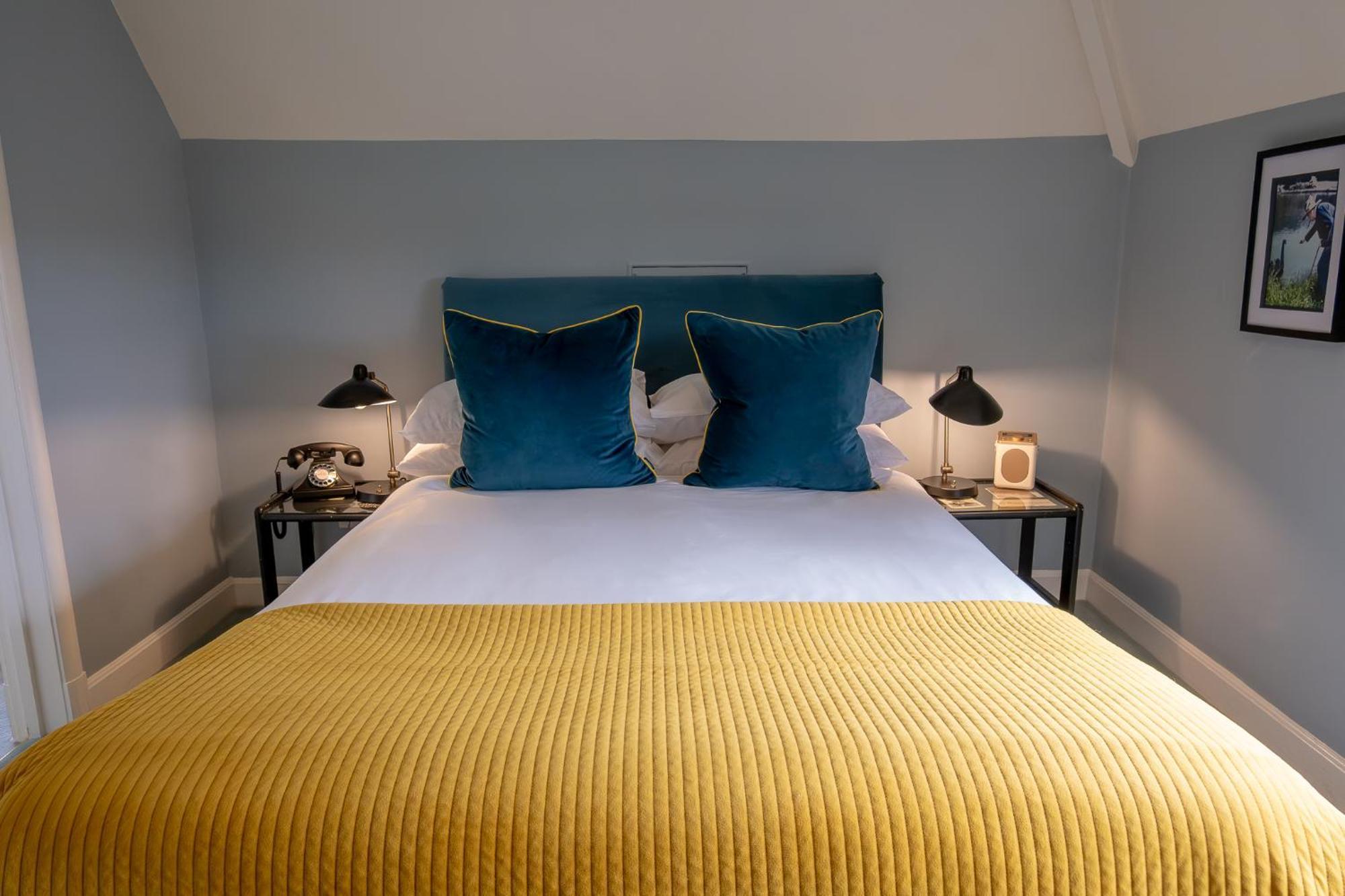 Leeds Castle Stable Courtyard Bed And Breakfast Maidstone Extérieur photo