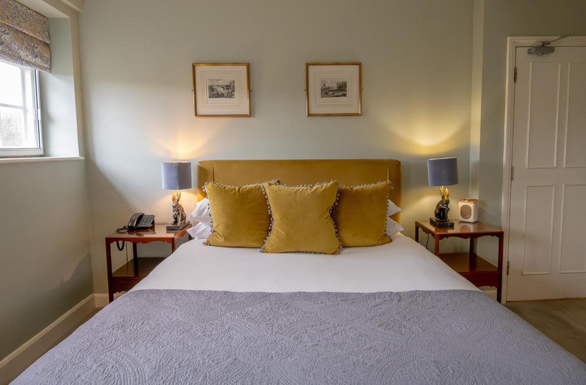 Leeds Castle Stable Courtyard Bed And Breakfast Maidstone Extérieur photo