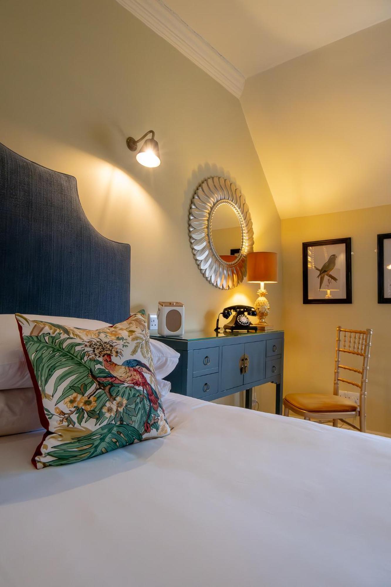 Leeds Castle Stable Courtyard Bed And Breakfast Maidstone Extérieur photo