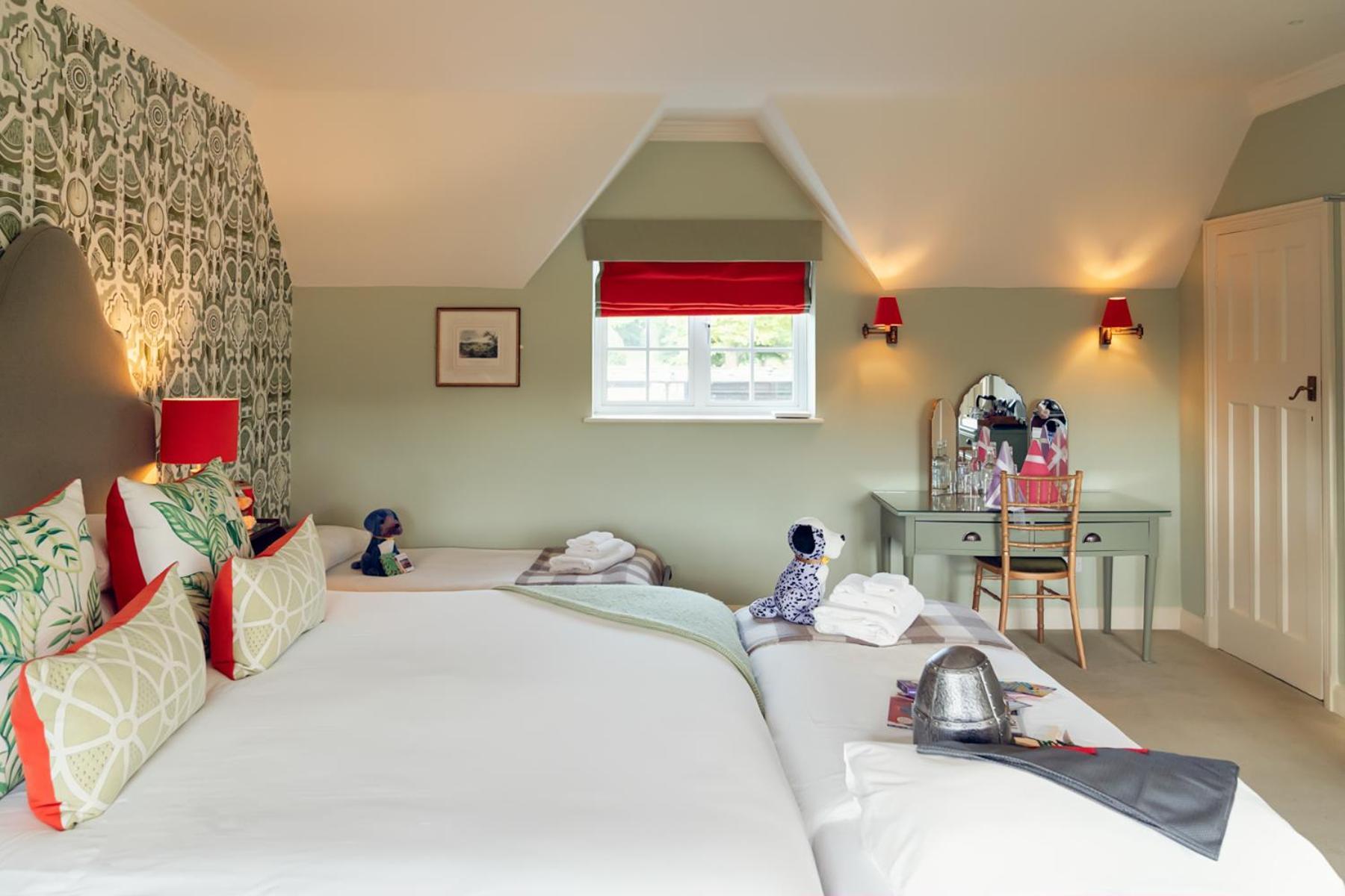 Leeds Castle Stable Courtyard Bed And Breakfast Maidstone Extérieur photo