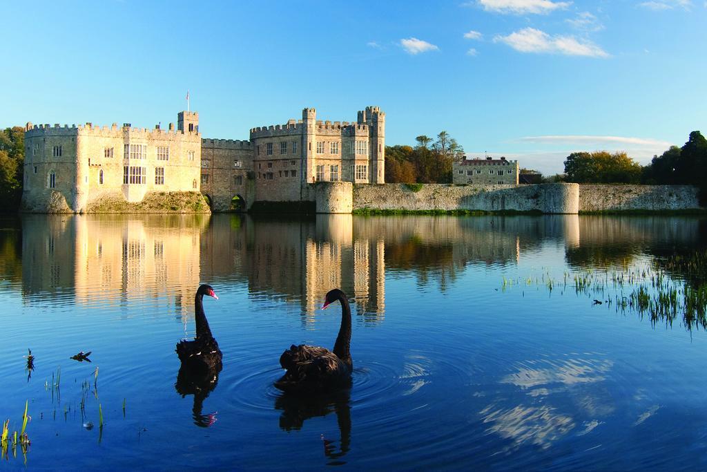 Leeds Castle Stable Courtyard Bed And Breakfast Maidstone Extérieur photo